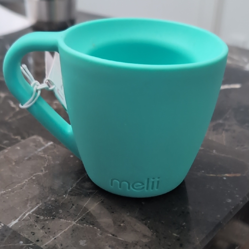 Melii Aqua Silicone Mug Free With $30 Bundle Purchase